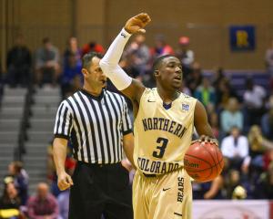 Jordan Wilson gave the Mavs fits last season. He has changed his number to 25. He likes to copy UNO's point guards, I think.